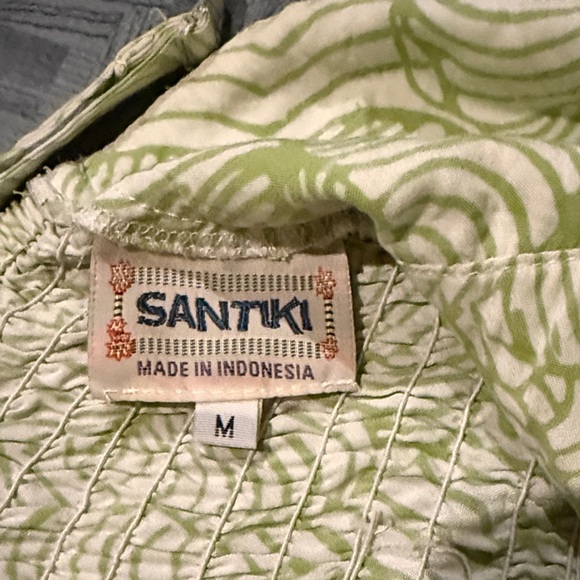 Multicolor Sleeveless Top with Patterned Design - Picture 4 of 4